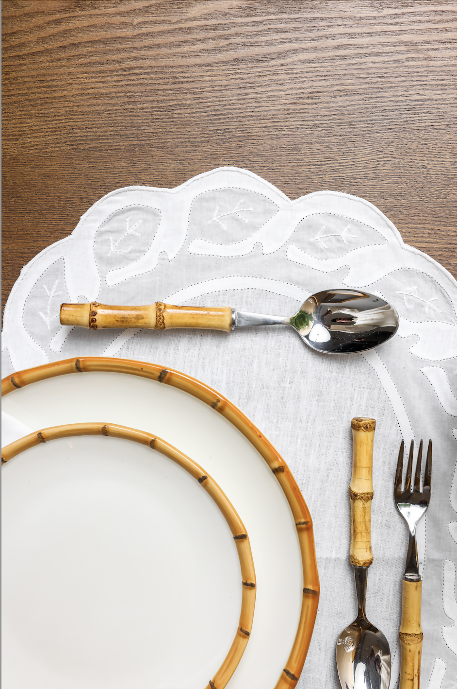 Embroidered Table Mat Set