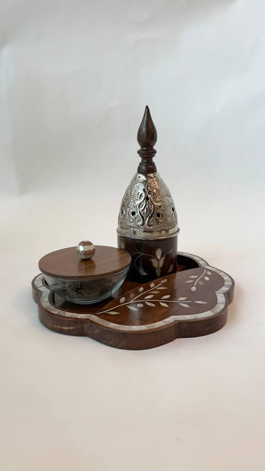 Msadaf Flower tray with Silver Mubkhar