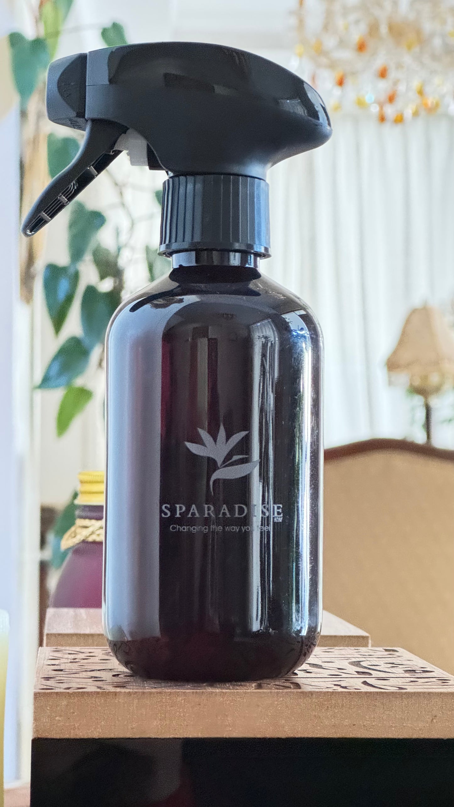 Sparadise Kw famous scent Room air Spray